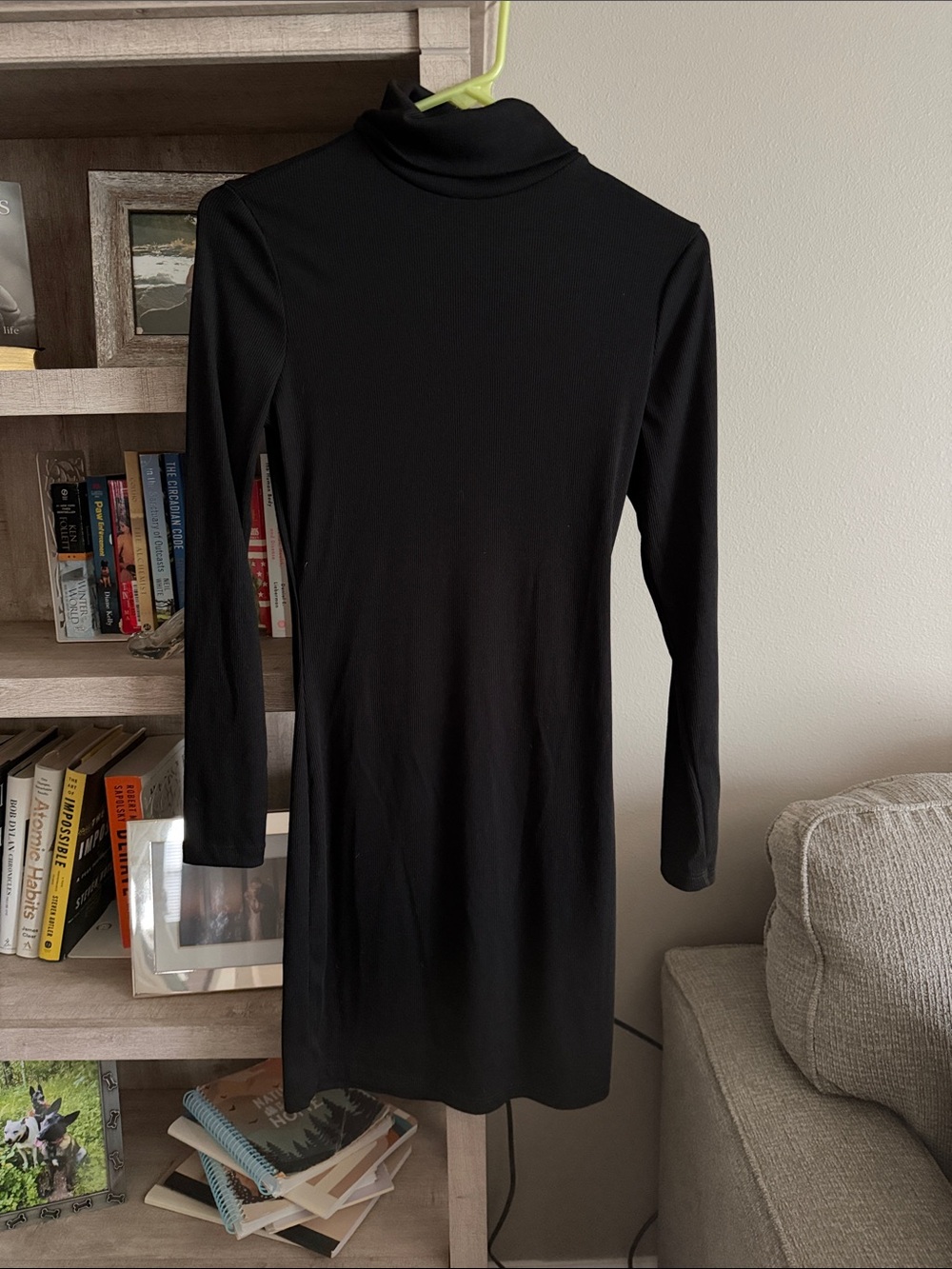 Ribbed bodycon mini dress